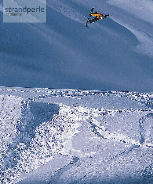 DCP hits a backcountry jump in Saas Fee  Switzerland