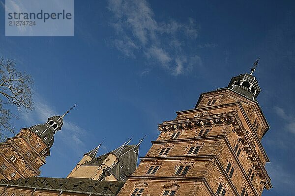 Blick auf Schloss Johannisburg in Aschaffenburg  Deutschland  Europa