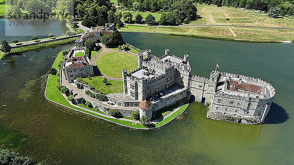 Aerial view of Leeds Castle and moat  southeast of Maidstone  Kent  England  United Kingdom  Europe