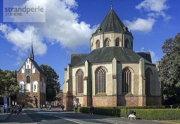 Ludgeri Church with church tower in Norden  Germany  Lower Saxony  East Frisia  Norden  Lower Saxony  Federal Republic of Germany  Europe