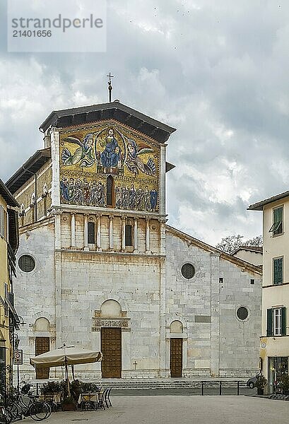 Basilica of San Frediano is a Romanesque church in Lucca  Italy  Europe