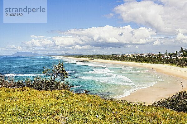 Stunning view along the Coastal Walk from Westport Park to the Tacking Point Lighthouse  Port Macquarie  NSW  Australia  Oceania