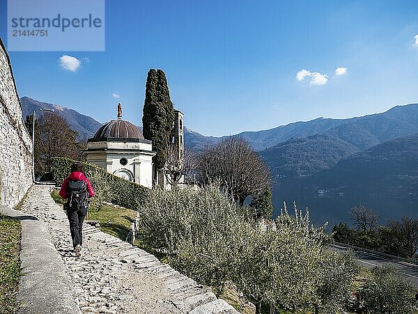 Trekking scene on the Greenway of Lake Como