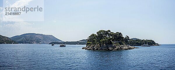 Small island on the Croatian coast  panoramic view  near Dubrovnik  Dalmatia  Croatia  Europe