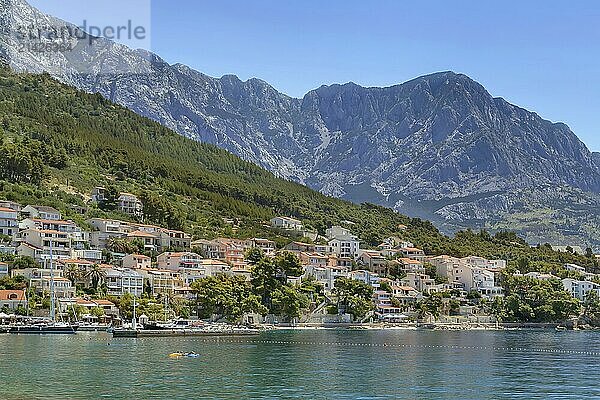 View of Brela with mountains in the background  Croatia  Europe