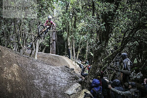 MAYDENA  AUSTRALIA  FEBRUARY 23: Laurie Greenland of Great Britain during seeding in Red Bull Hardline Tasmania on February 23  2024 in Maydena  Australia  Oceania