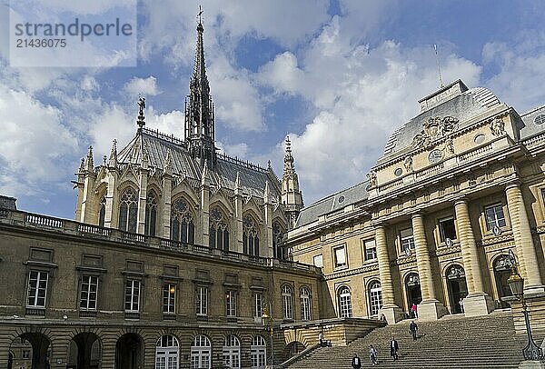 Sainte-Chapelle towers over the buildings of the Palais de Justice. Paris  France  Europe