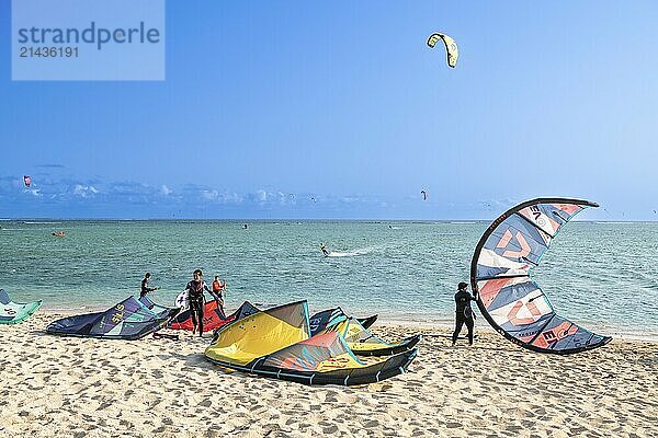 Kite surfer  Le Morne Kitesurf spot  Le Morne Brabant  south coast  Indian Ocean  island  Mauritius  Africa