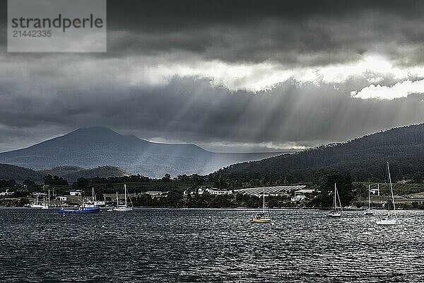 DOVER AUSTRALIA  FEBRUARY 25  2024: Views of the quaint town of Dover and the Port of Esperance waterfront on the Southern Peninsula in Huon Valley  Tasmania  Australia  Oceania