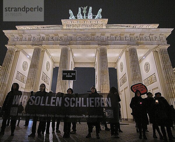 Germany  Berlin  29 November 2024  funeral march of the cultural scene  demonstration against cultural dismantling  Brandenburg Tor  Europe